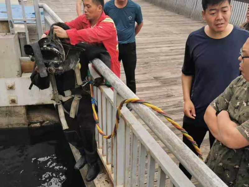 杭州余杭塘路萍水人家冠苑疏通马桶地漏空调维修加氟